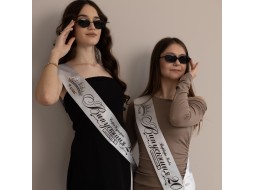 різні кольори, великий вибір корон